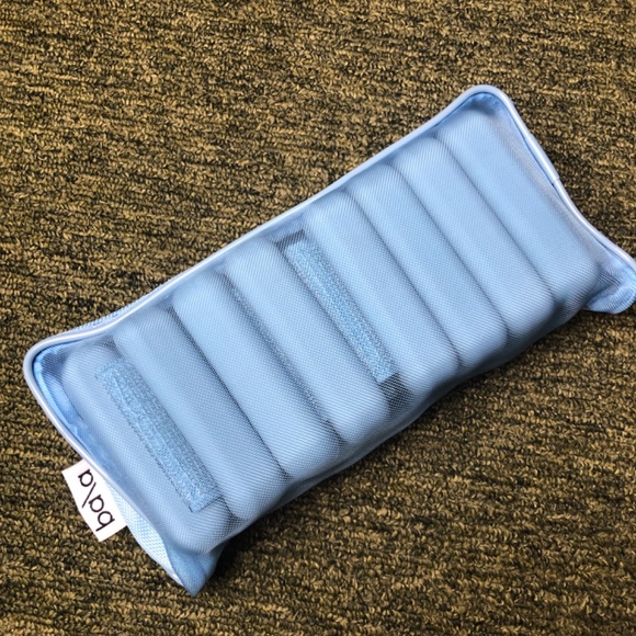 New BALA BANGLES 1lb Set WRIST/ANKLE WEIGHTS IN SEA BLUE - Picture 2 of 3